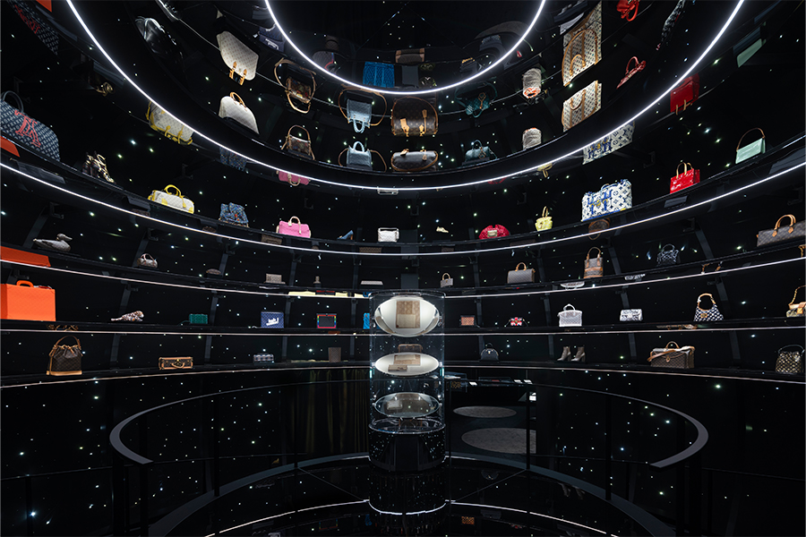Louis Vuitton 全新展览《Visionary Journeys》亮相大阪中之岛